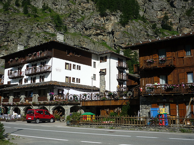 Albergo